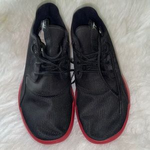 Jordan Eclipse Youth Size 7Y